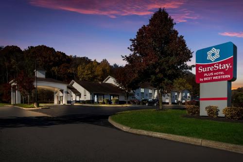 . SureStay Plus Hotel by Best Western Highland Poughkeepsie