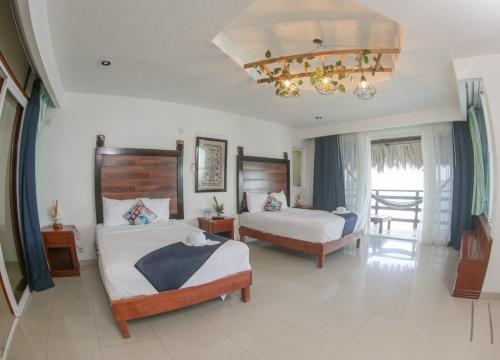 Seven Blue House Village & Lodge in Bacalar