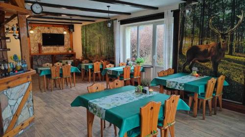 ห้องอาหาร, Oberża KNIEJÓWKA (Oberza KNIEJOWKA) in ซาลอม
