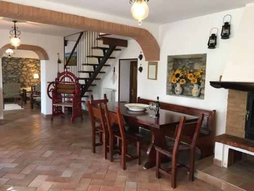 Podere La Cerraia in Serravalle Pistoiese
