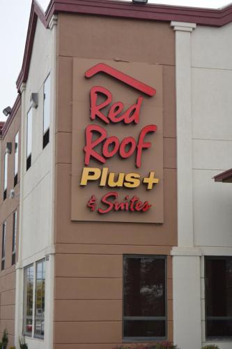 Red Roof Inn PLUS+ & Suites Chattanooga - Downtown in Chattanooga, USA