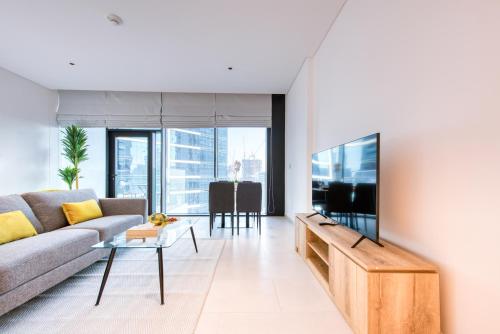 Maison Privee - Luxury, Spacious, Modern Near Burj Khalifa and Dubai Canal, Dubaj (fotografie 8)