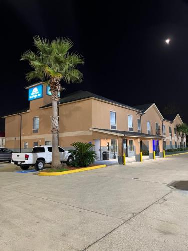 Americas Best Value Inn Sulphur