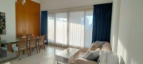 2 BR apartment with a beautiful view of the Marina minimum 5 night, Dubaj (fotografie 4)