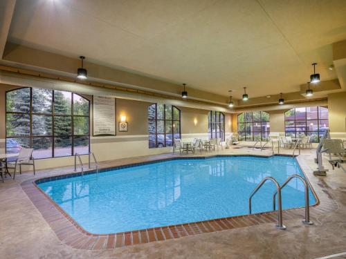 Staybridge Suites Milwaukee Airport South by IHG in Franklin, USA