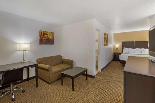 Best Western Mesquite Inn - image 7