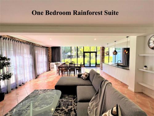 . Rainforest Suite Tamborine Mountain