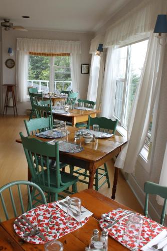 Restorāns, Compass Rose Heritage Inn in North Head (NB)