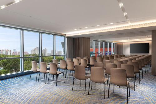 HUALUXE Shanghai Changfeng Park by IHG, Shanghái (foto 8)