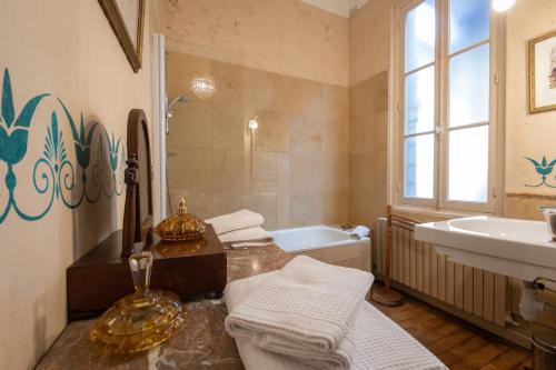 Hotel de Panette - Chambres historiques - image 12