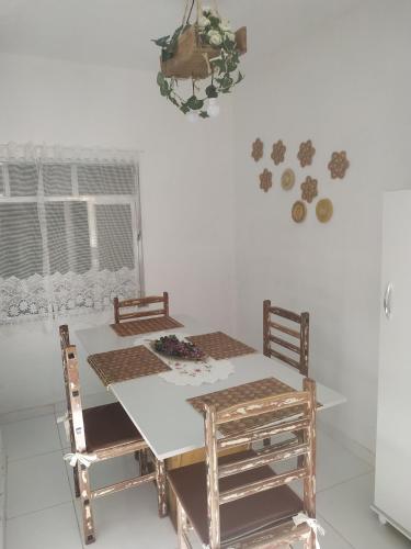Confortável apartamento no centro ano bom (Confortavel apartamento no centro ano bom) in Barra Mansa (Rio de Janeiro)