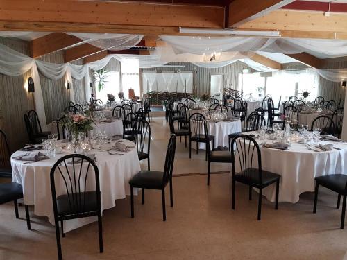 ハンマルスストランド Hotell Hammarstrand 3つ星 ホテル 外観