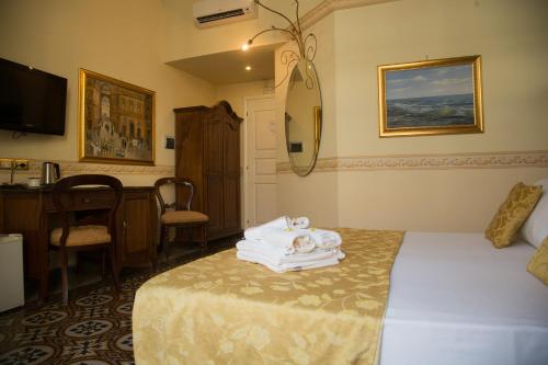 B&B Art Suite Santa Brigida - image 3