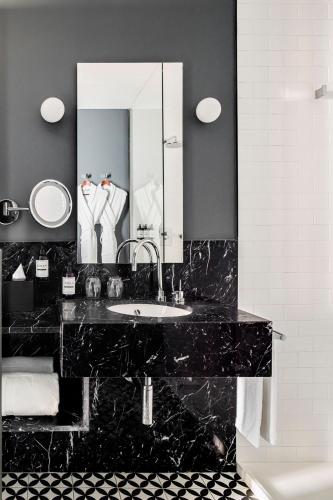 Junior Suite image 4