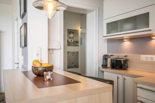 Apartment with Sea View image 10