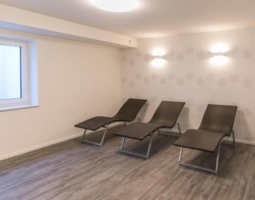 Apartment with Terrace image 4
