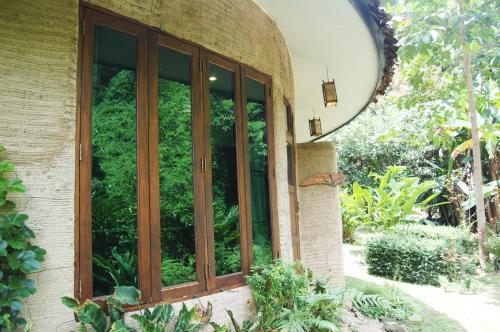 Forest Falls Garden Maerim Chiangmai