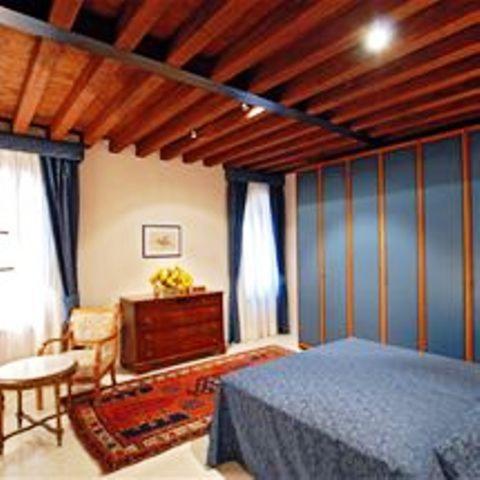 Two-Bedroom Apartment - San Marco 603 room in Sarai Apartments