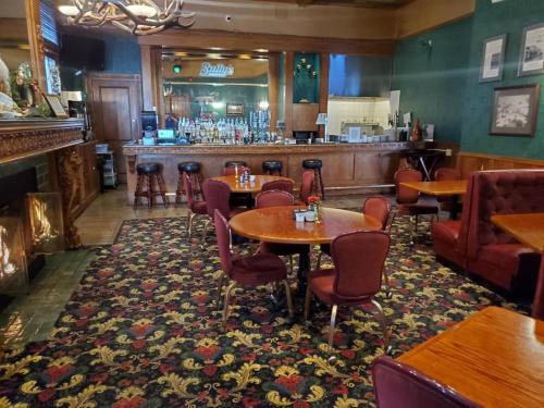 Historic Bullock Hotel 3