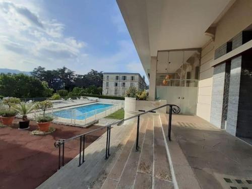 Appartement, piscine - Location saisonnière - Aix-les-Bains