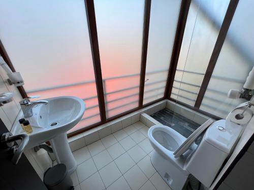 Hotel Old Tbilisi 5 rooms – Tbilisi, MA