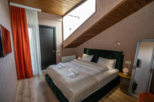 Hotel Old Tbilisi 5 rooms – Tbilisi, MA