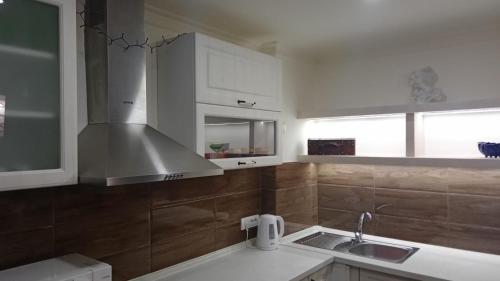 Midnight apartment