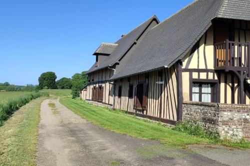 Maison normande rénovée proche mer et forêt