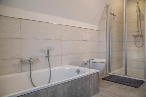 Holiday Home image 4