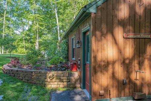 Guilford Carriage House at Granite Lodge!