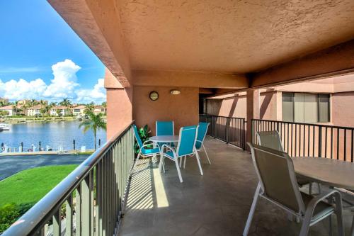 Resort-Style Condo with Pool 19 Miles to Fort Myers in Burnt Store Marina (FL)