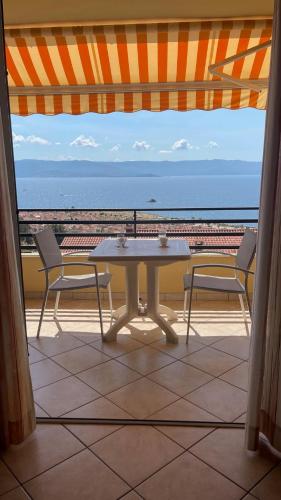 Studio cosy avec vue mer - Location saisonnière - Ajaccio