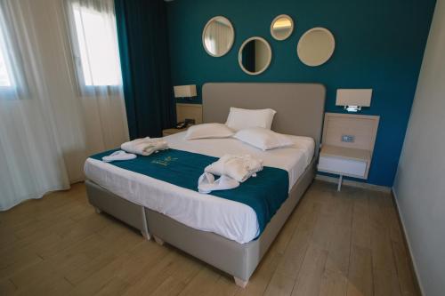 Almyros Beach - image 10
