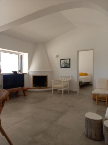 Tasi Ingrina in Raposeira