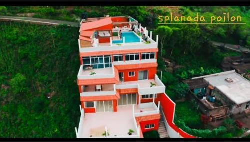 Unterkunft von außen, Splanada poilon in Assomada