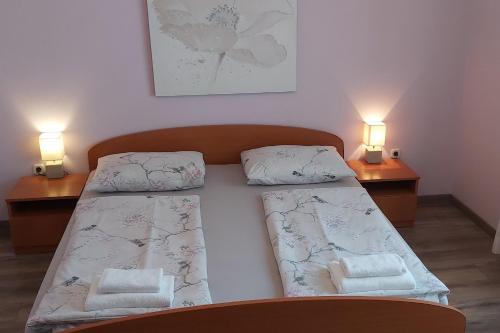 Double Room with Balcony room in Rooms with a parking space Mali Losinj (Losinj) - 9681