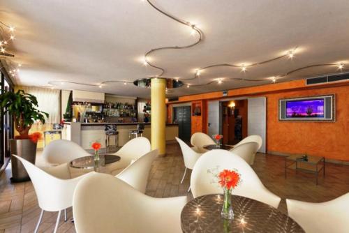 حانة/استراحة, Hotel Losanna Cervia in Cervia