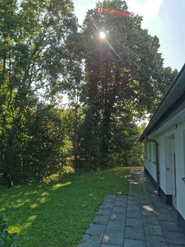 Bungalow mit 200 qm Wohnfläche :) (Bungalow mit 200 qm Wohnflache :)) in 比格蘭