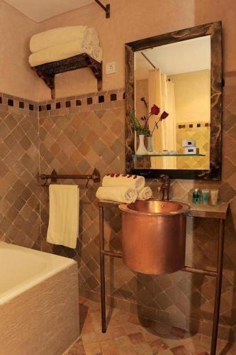 Art suites photo