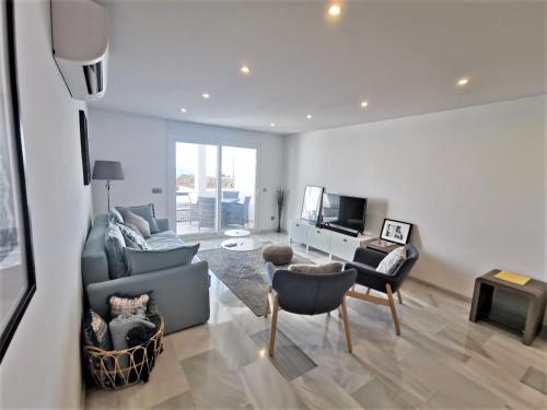 Playa Lucera - ground floor apartment with sea views CS126 - image 3