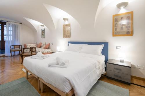 Two-Bedroom Apartment image 5