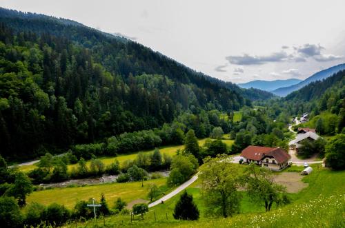 B&B Ljubno - Farm Stay Loger - Bed and Breakfast Ljubno