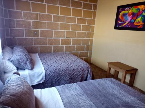 4 double beds, 1 twin bed