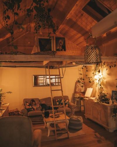 Ojcowski Zakątek-domek z balią oraz drewniany domek do wynajęcia