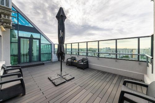 Holiday Inn Bucharest - Times - image 12
