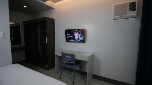 SANDS Hotel Nasugbu Room Type - Queen Room