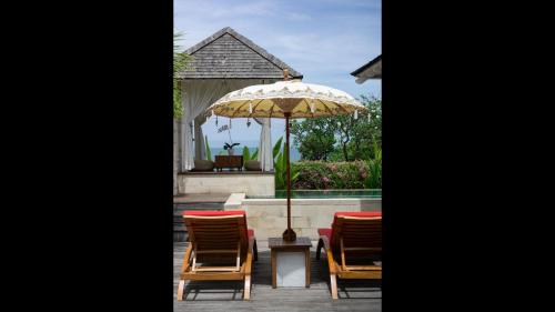 Beachfront 1 Bedroom Private Pool Honeymoon Villa in Seminyak