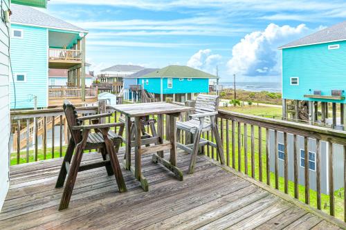 Tranquility Cove in Crystal Beach, USA