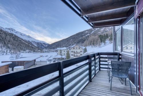 Junior Suite with Balcony