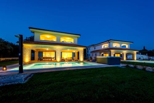 Luxury Villa Loma 2 - image 5
